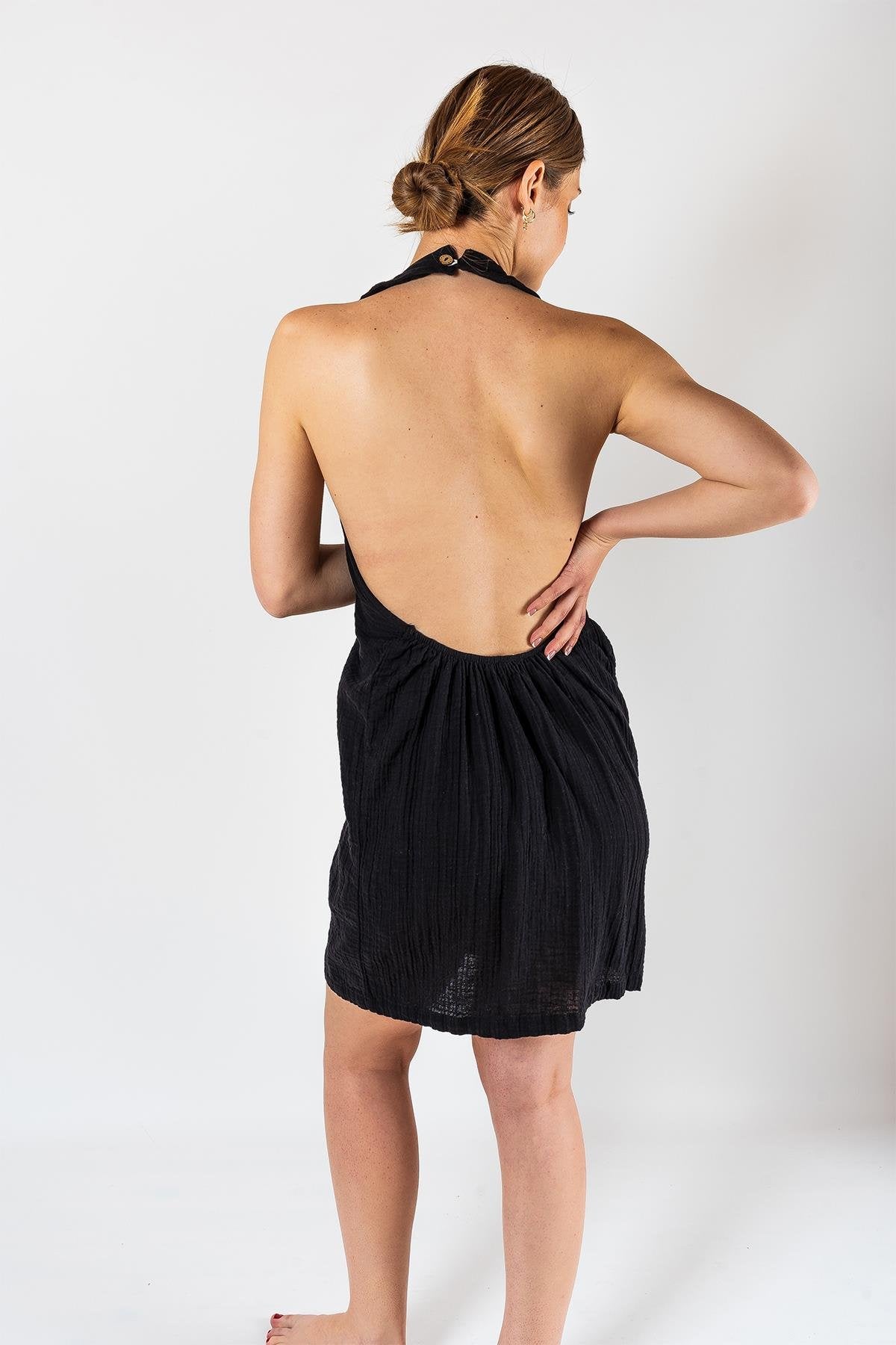Kyra Musselin Kleid mit Rückenausschnitt, schwarz