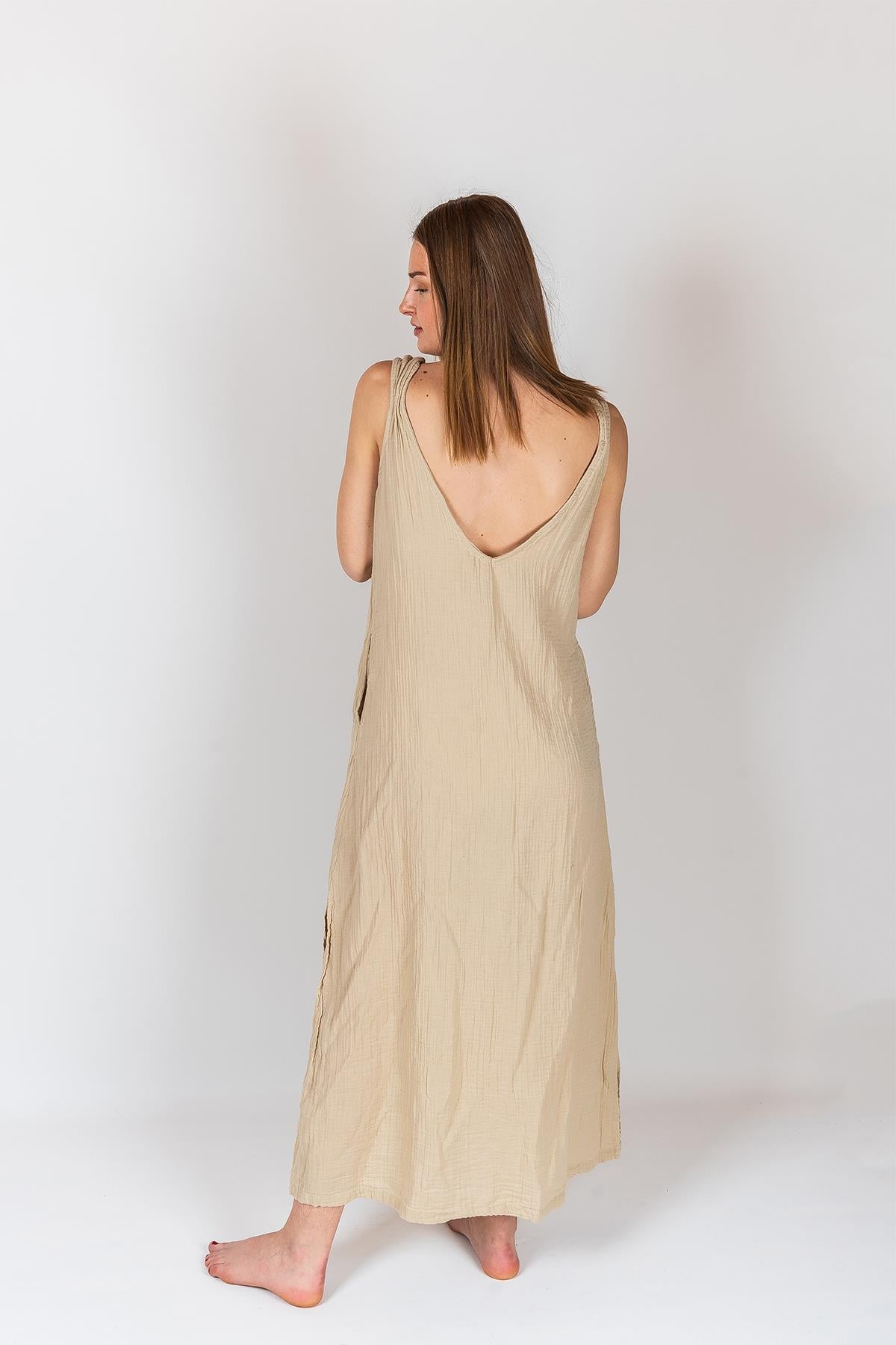 Kyra Müslin Kleid mit Schulterausschnitt, beige