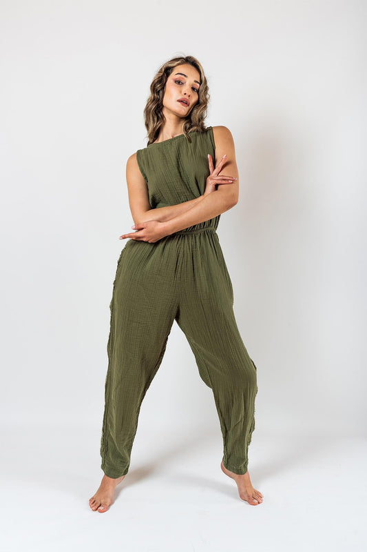 Kyra Müslin Overall mit Rückenausschnitt in Khaki