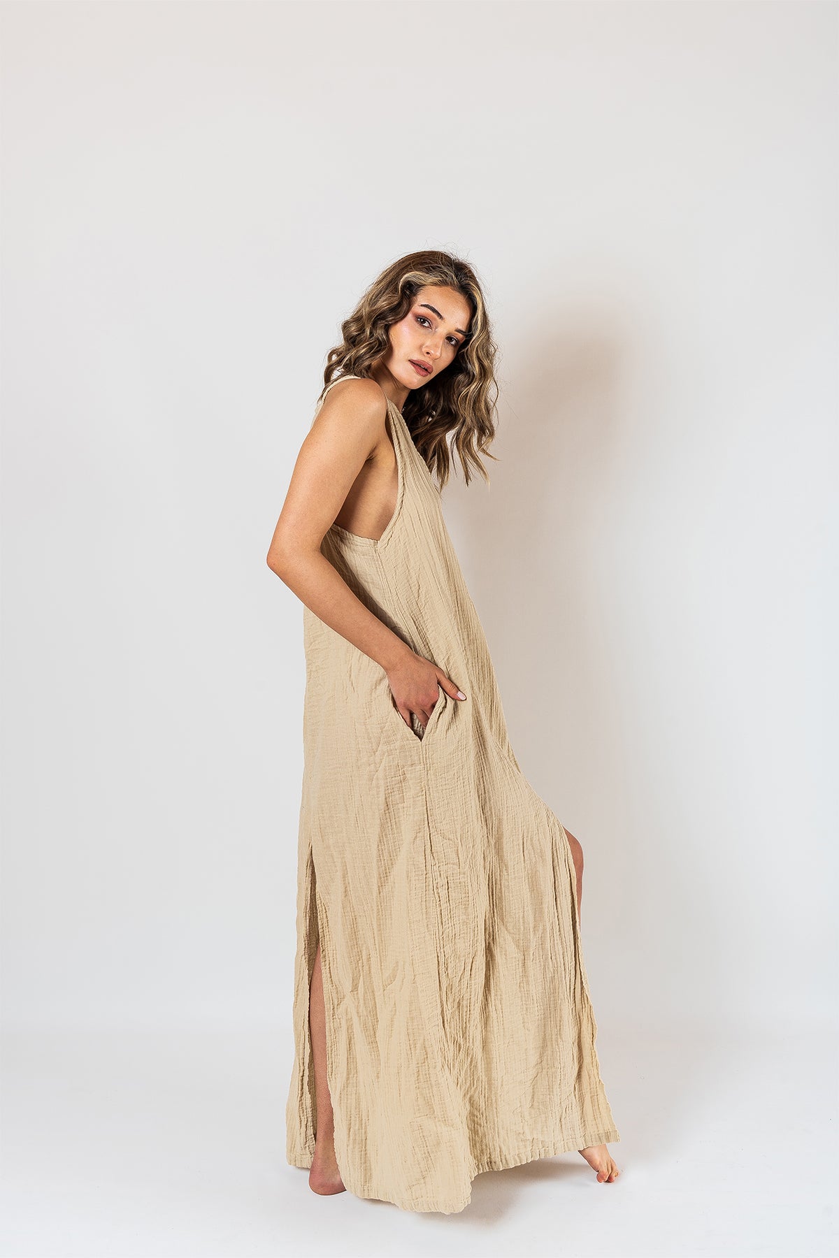 Kyra Muslin-Kleid mit Schlitz  Beige